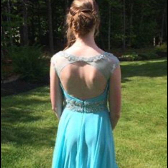 Prom dress - Tony Bowls 💙 - Picture 5 of 5